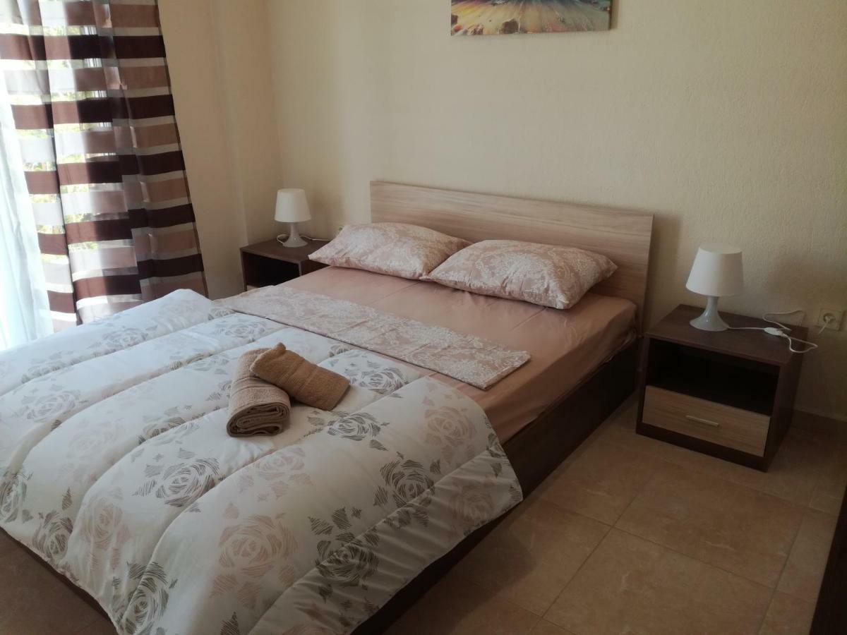 Jordan'S 4Th Appartment At Неа Миханиона Екстериор снимка